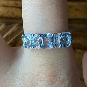 Natural Sky Blue Topaz Sterling Silver Ring Size 9